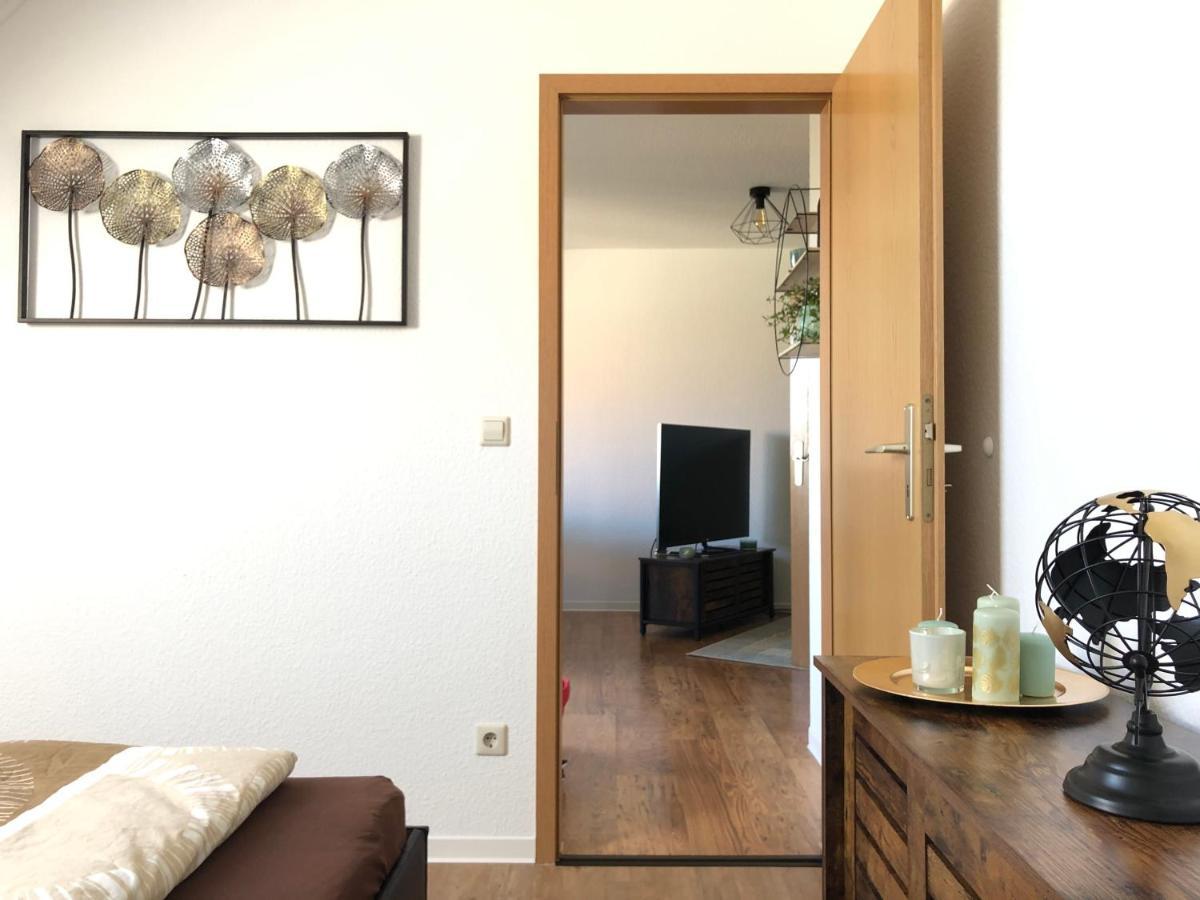 Cottbus-Apartments - Green Apartment I Privat I Wifi I Kueche I Balkon エクステリア 写真