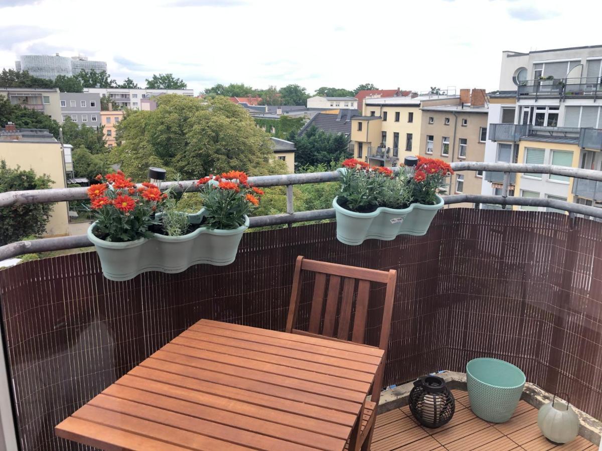 Cottbus-Apartments - Green Apartment I Privat I Wifi I Kueche I Balkon エクステリア 写真