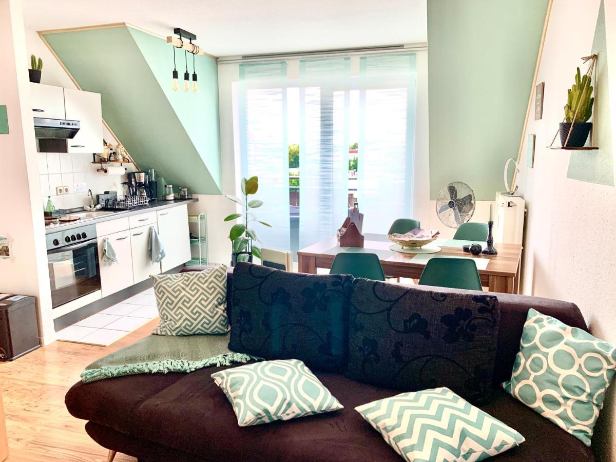 Cottbus-Apartments - Green Apartment I Privat I Wifi I Kueche I Balkon エクステリア 写真