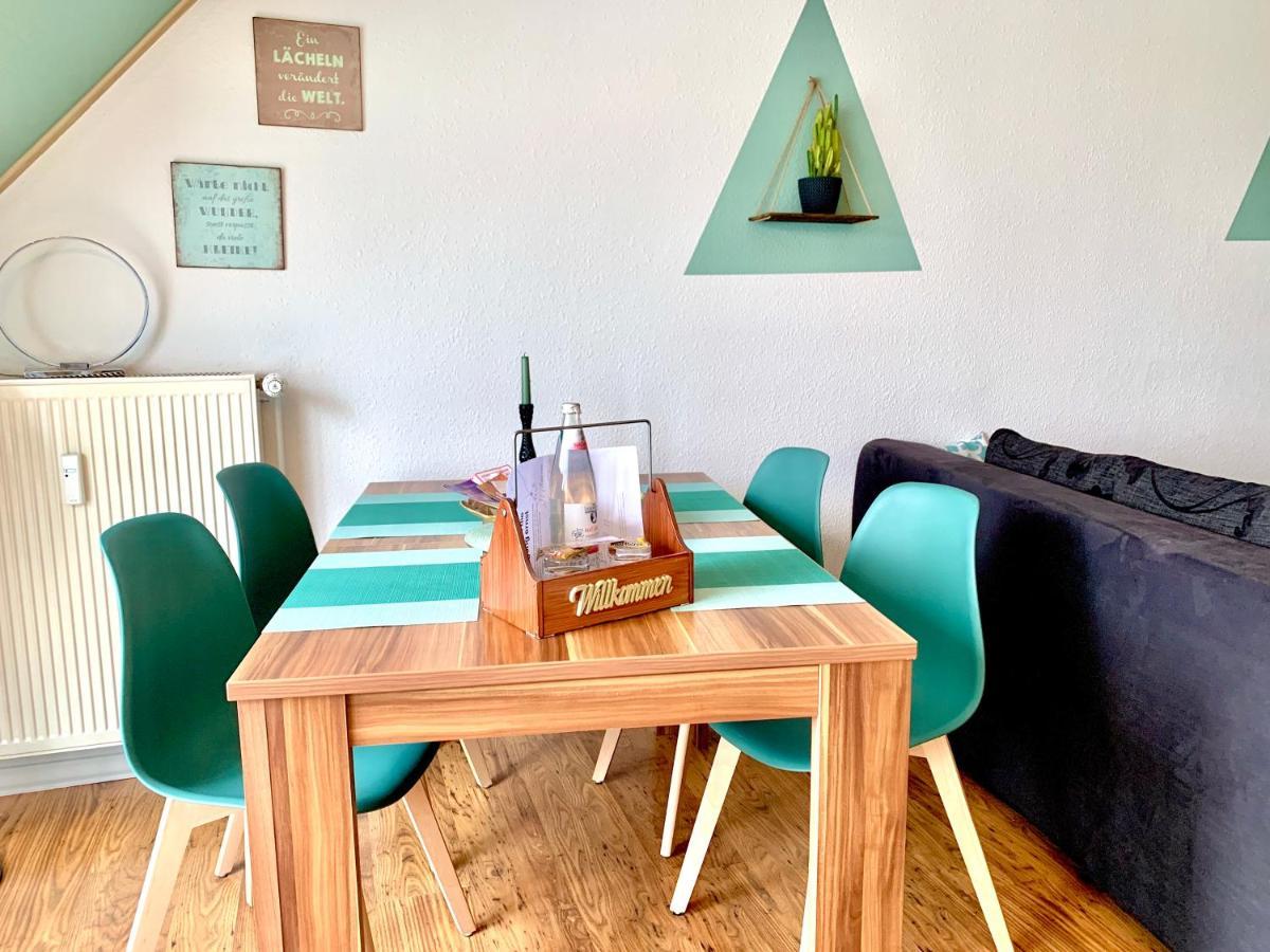 Cottbus-Apartments - Green Apartment I Privat I Wifi I Kueche I Balkon エクステリア 写真